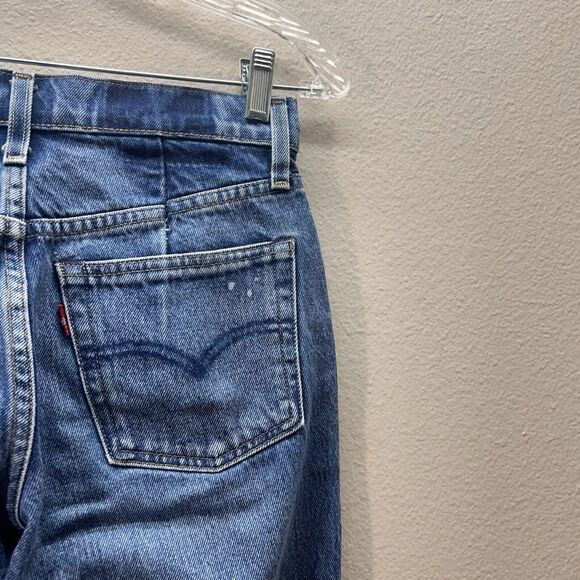 Levi's ALTERED STRAIGHT LEG WOMEN'S JEANS Size 25 Rigid High Rise Medium Wash - Picture 10 of 12